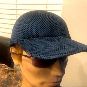 L L Bean Black Nylon Mesh Cap Hat Size one